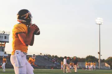 男篮惨败日本揪出最大祸首！顶薪后卫7中1被打回原形，郭士强看走（配图示意）